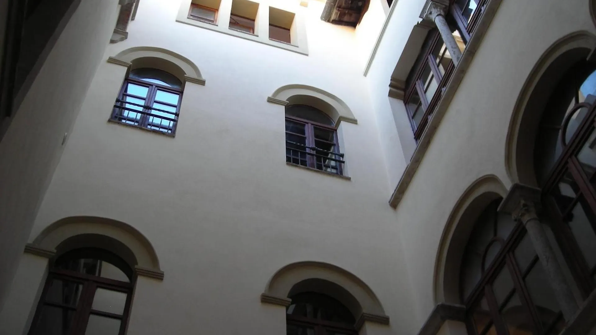 Apartment Studio Fuer 3 Personen Und 2 Kinder Massa Marittima